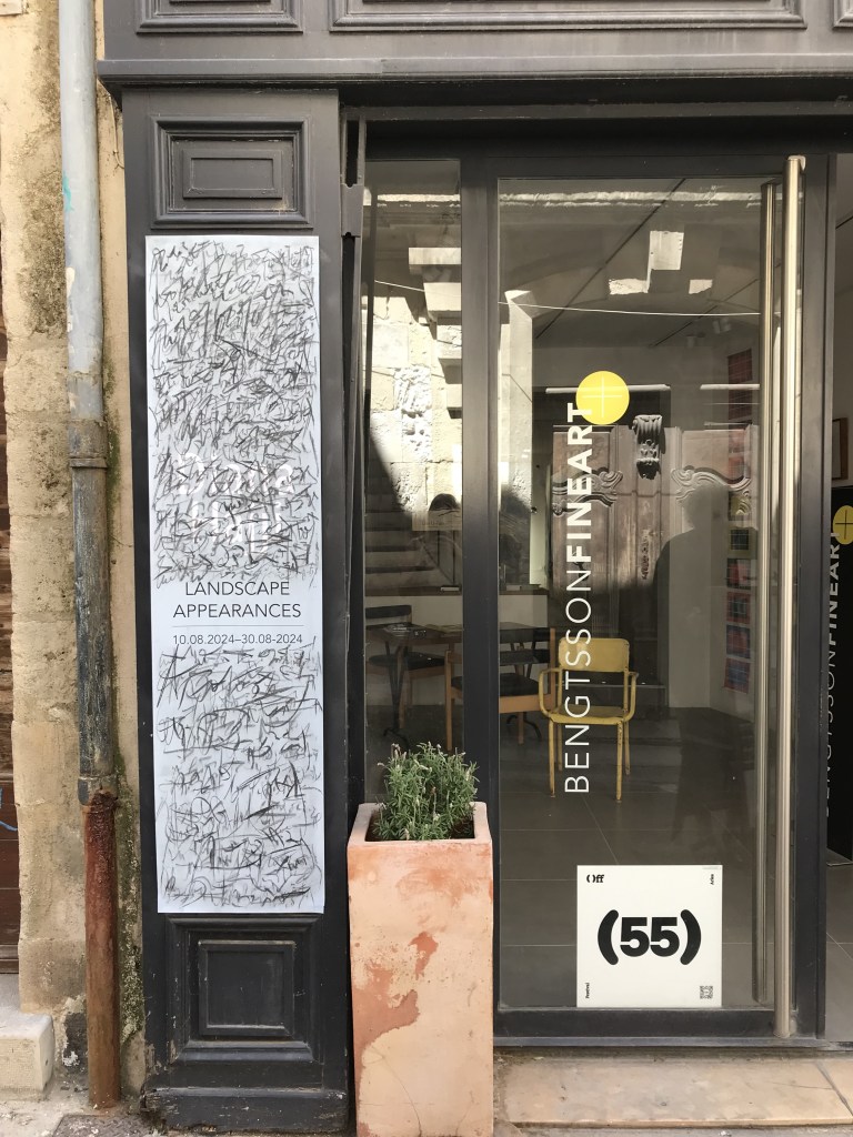 exhibition with abstract and text related works of Diana Hajji at bengtssonfineart